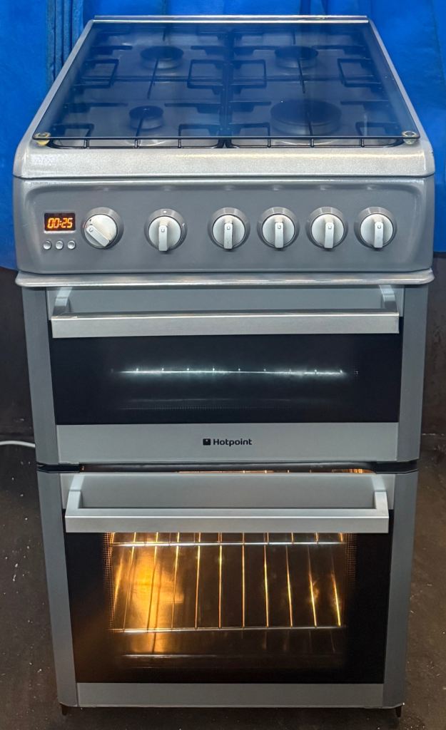 Hotpoint GW38G 50cm Double Oven Gas Cooker - silver 