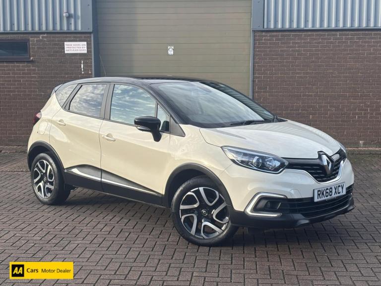 2018 Renault Captur 0.9 TCe ENERGY Iconic SUV 5dr Petrol Manual Euro 6 (s/s) (90 ps) SUV Petrol M...