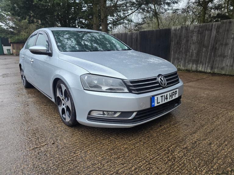 2014 Volkswagen Passat 1.6 TDI Bluemotion Tech S 4dr SALOON Diesel Manual
