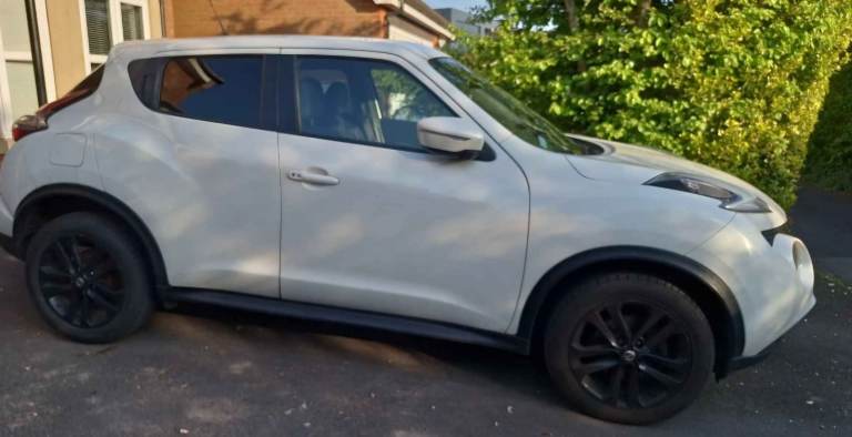 Nissan Juke N-Connecta (2016) 1.5 dCi N-Connecta SUV 5dr Diesel Manual Euro 6 (s/s) (110 ps) Cat N