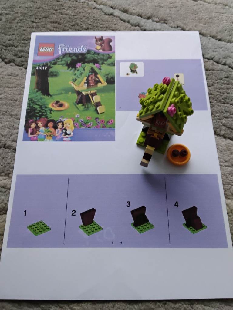 Lego friends - Squirrel hideaway £4