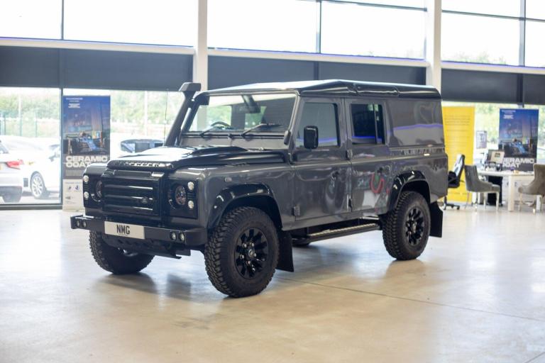 2015 Land Rover Defender XS Utility Wagon TDCi [2.2] PANEL VAN DIESEL Manual