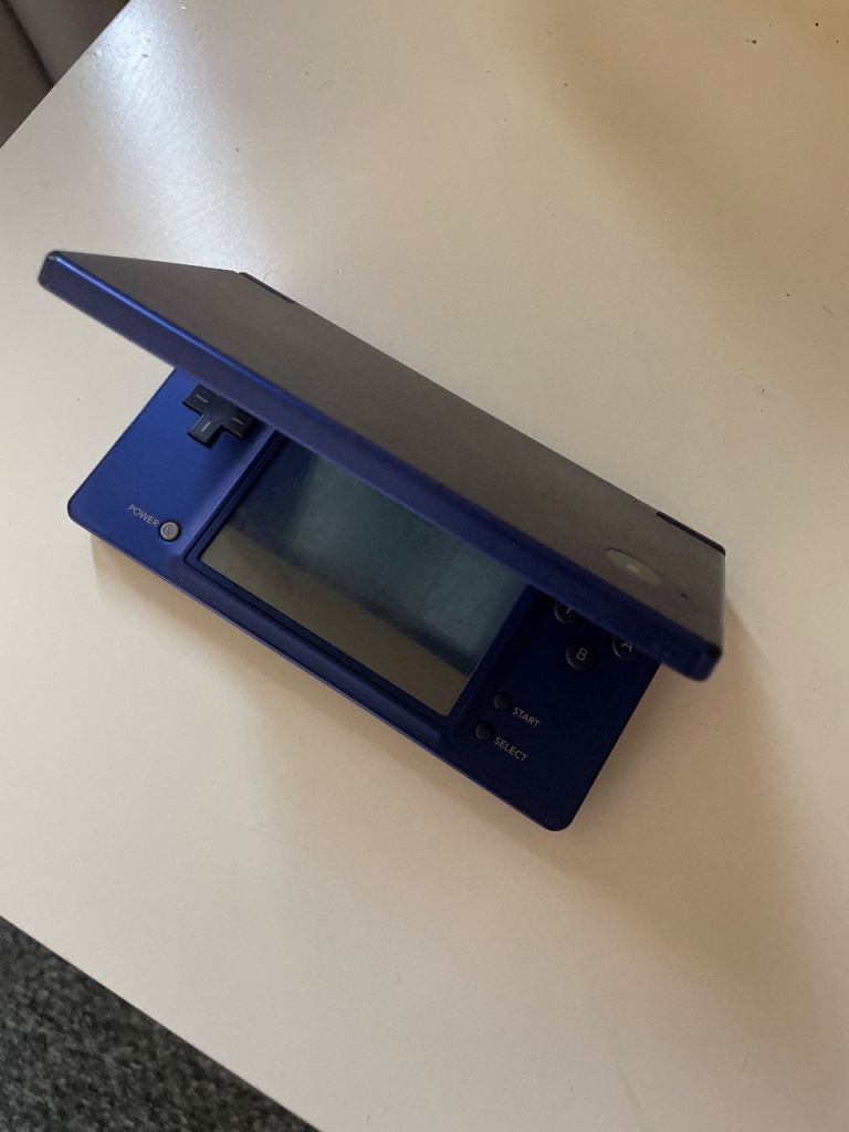 Nintendo DSi Blue Handheld Console – Good Condition w