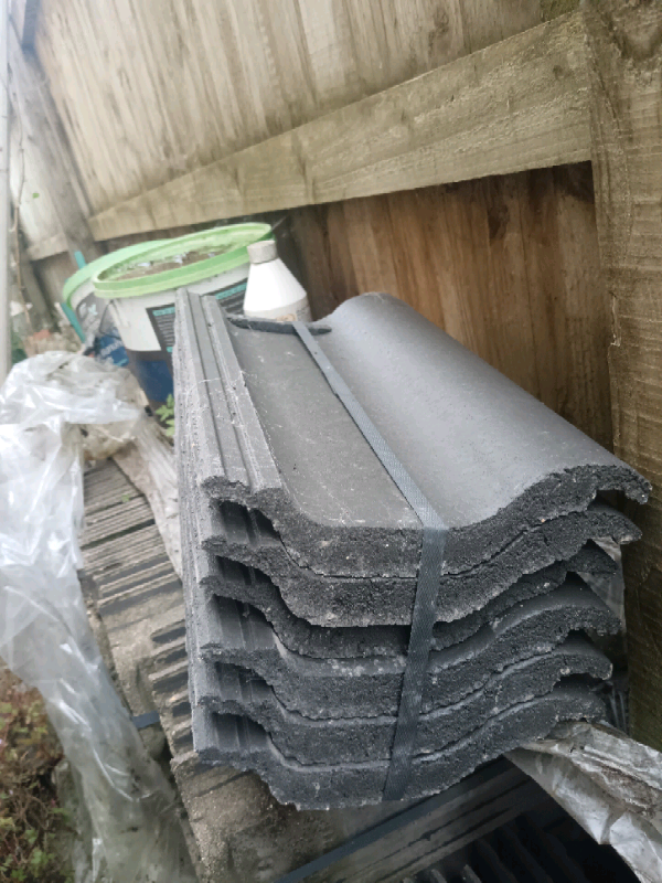  Roof Tiles double roman