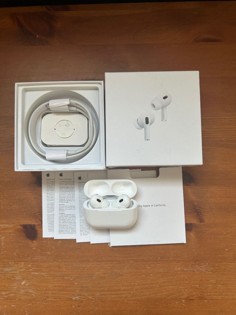 Apple AirPods Pro (2nd Generation)
