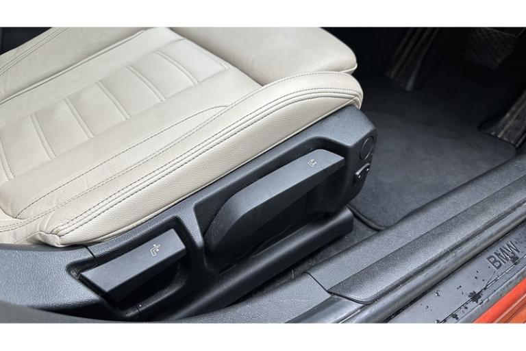 2019 BMW 3 Series 330e Sport Pro Saloon HYBRID Automatic