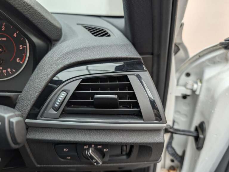 2016 BMW 1 Series 120d xDrive M Sport 5dr [Nav] Step Auto HATCHBACK DIESEL Automatic