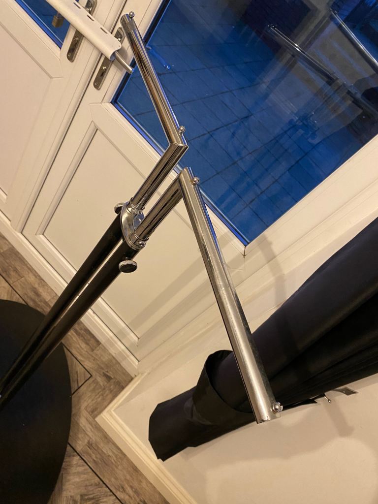 Clothes rack