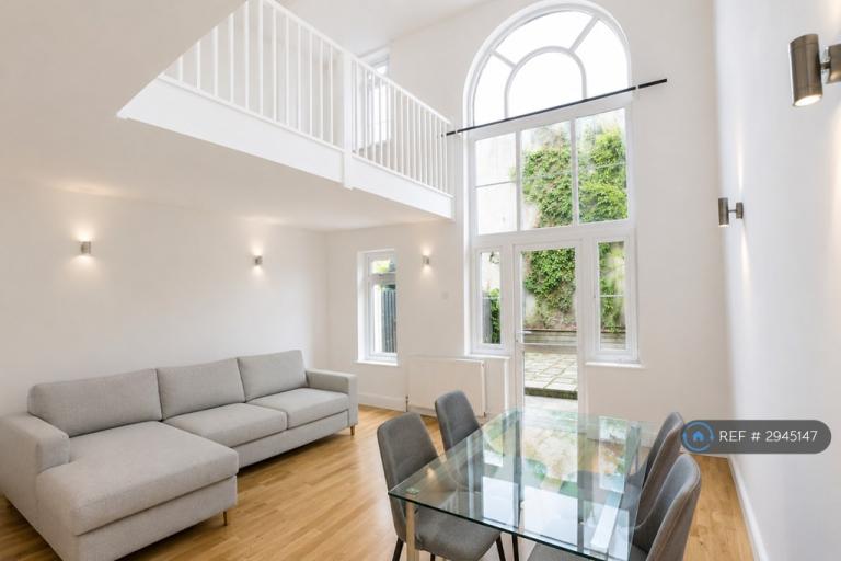 3 bedroom house in Harrowgate Road, London, E9 (3 bed) (#2945147)