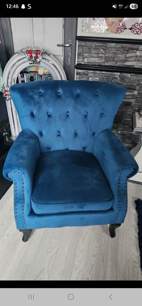 chesterfield wing chair 
