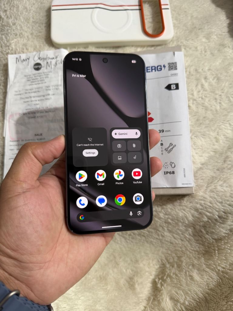 Google Pixel 10 Pro XL 256gb is in 10/10 Condition 