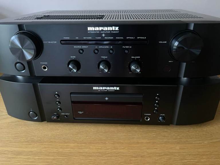Marantz Amp & CD Player