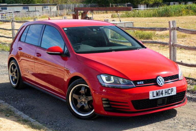 Volkswagen Golf 2.0 TSI BlueMotion Tech GTI Hatchback 5dr Petrol DSG Euro 6 (s/s) (220 ps) Petrol...