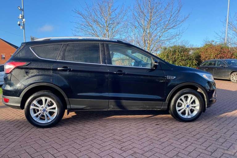 2017 Ford Kuga 2.0 TDCi Titanium (150 PS) 5-Door MPV HATCHBACK Diesel Manual