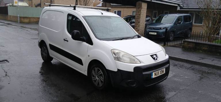 Peugeot Partner van 1.6 hdi diesel with full mot till feb 2027 