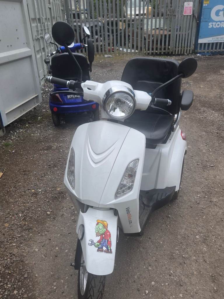 Veleco zt15e mobility scooter 