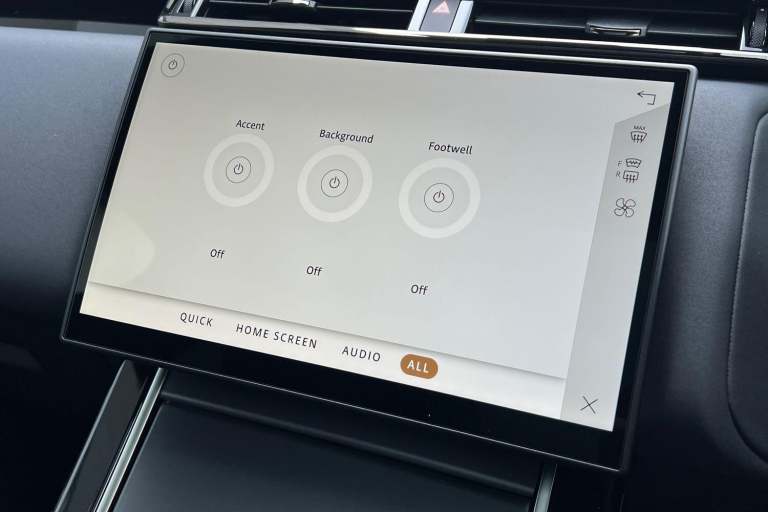 2025 Land Rover Range Rover Velar 2.0 D200 MHEV Dynamic SE SUV 5dr Diesel Auto 4WD Euro 6 (s/s) (...