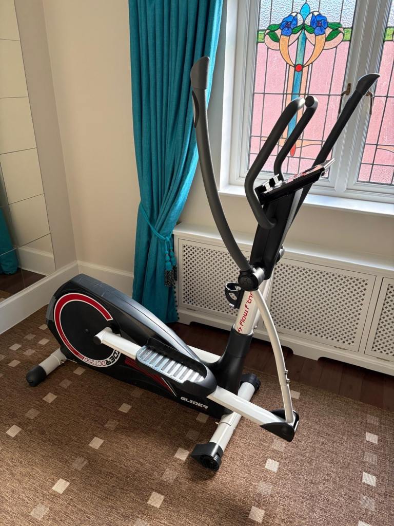 Superb FlowFitness DCT250 Crosstrainer