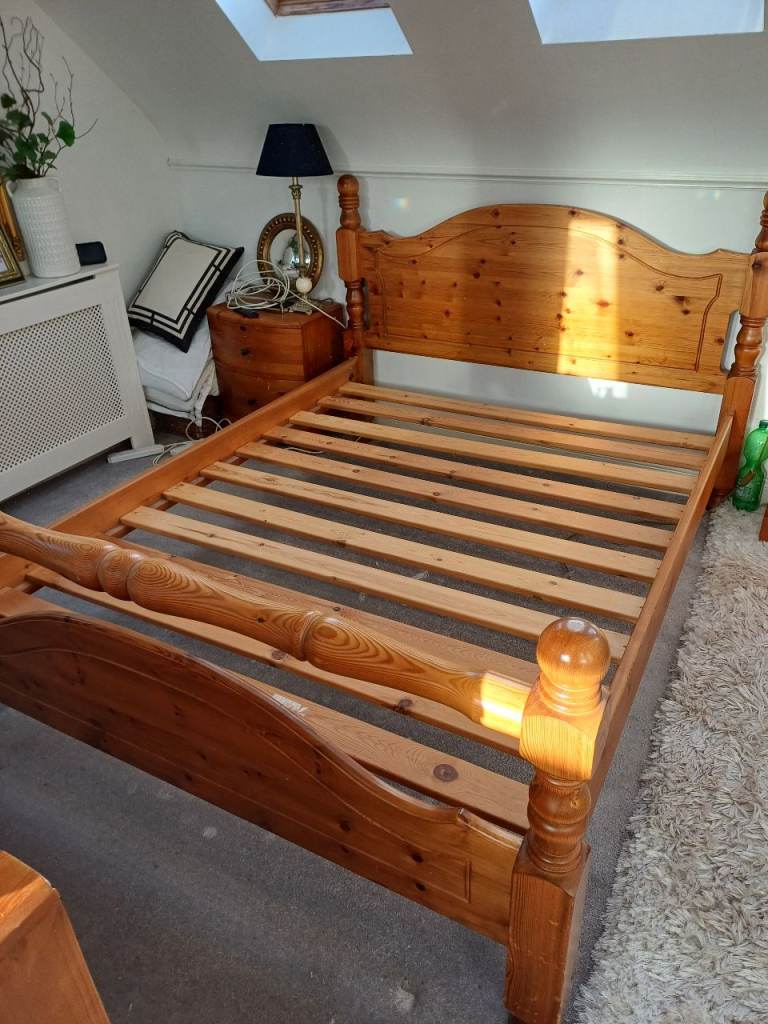 Pine King Size Bed Frame with Slats – Good Condition