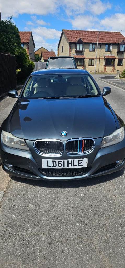 BMW, 3 SERIES, Saloon, 2011, Manual, 1995 (cc), 4 doors