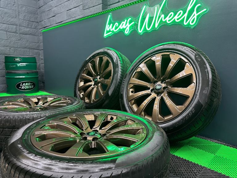 Range Rover Velar / Evoque / Discovery Sport / FL2 20” Bronze Alloy Wheels Style 1032 & all Pirelli!