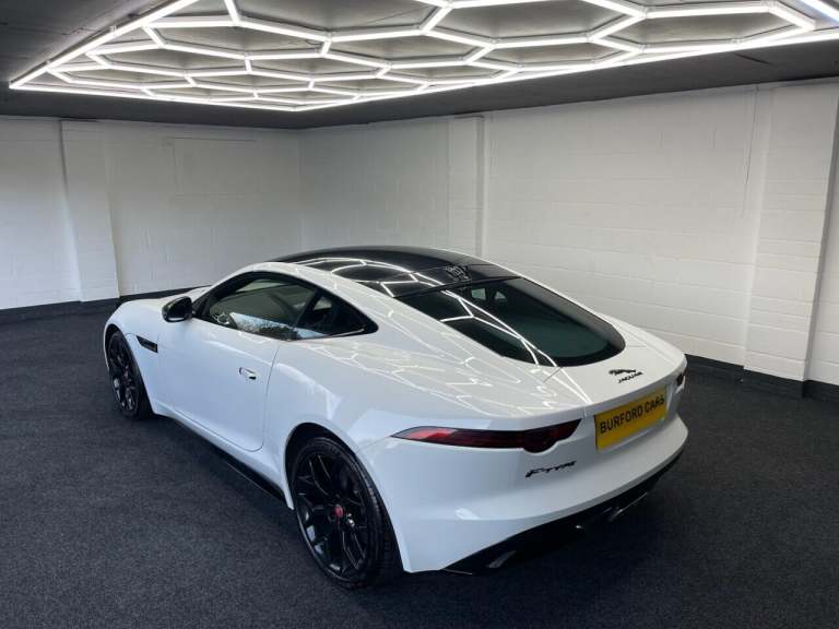 2019 Jaguar F-Type 2.0 R-Dynamic 2dr Auto COUPE PETROL Automatic