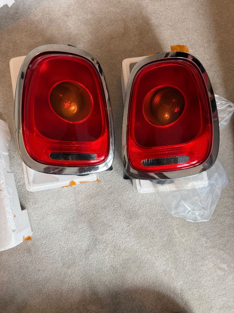 MINI Cooper F55/F56 Rear Lights Pair Standard Bulb Genuine OEM