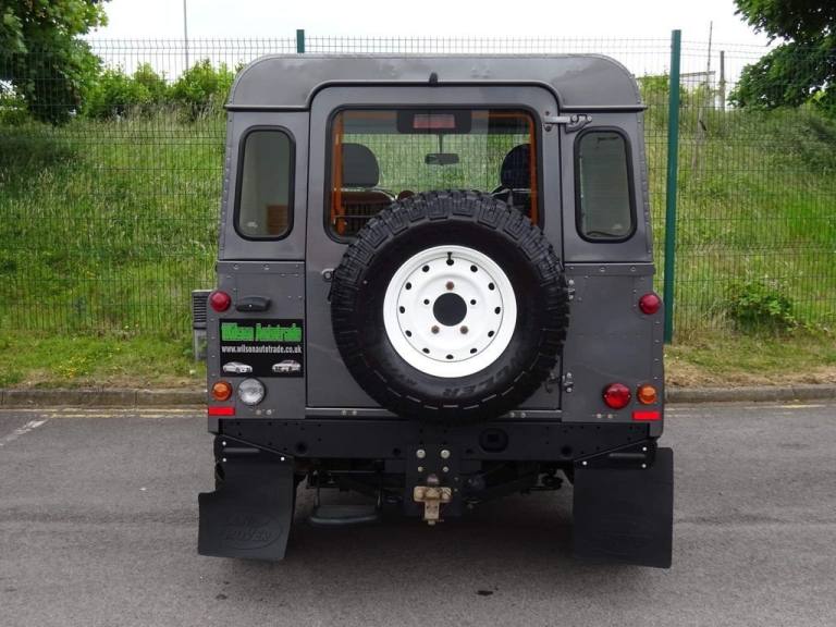 2016 Land Rover Defender Hard Top TDCi [2.2] PANEL VAN DIESEL Manual