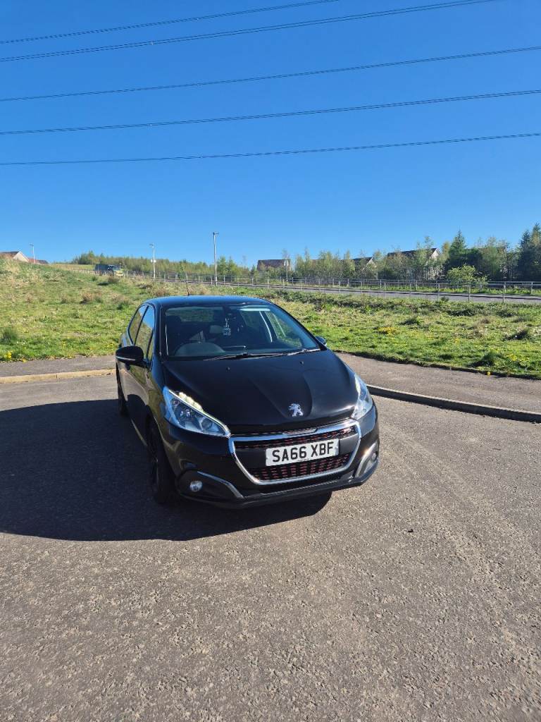 Peugeot, 208, Hatchback, 2016, Diesel,Manual, 1560 (cc), 5 doors