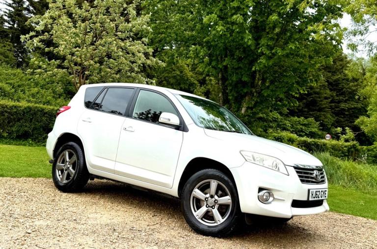 2012 Toyota RAV4 2.2 D-4D XT-R 5dr ESTATE DIESEL Manual