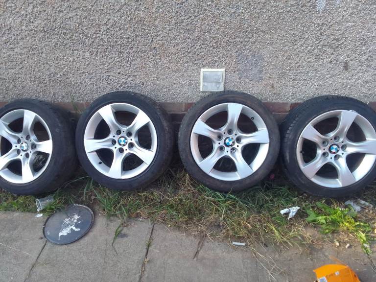 BMW 5 STUD ALLOYS WITH TYRES