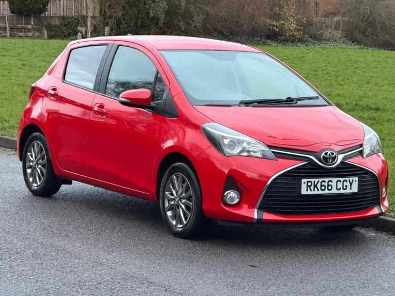 2016 Toyota Yaris 1.33 VVT-i Icon 5dr HATCHBACK PETROL Manual