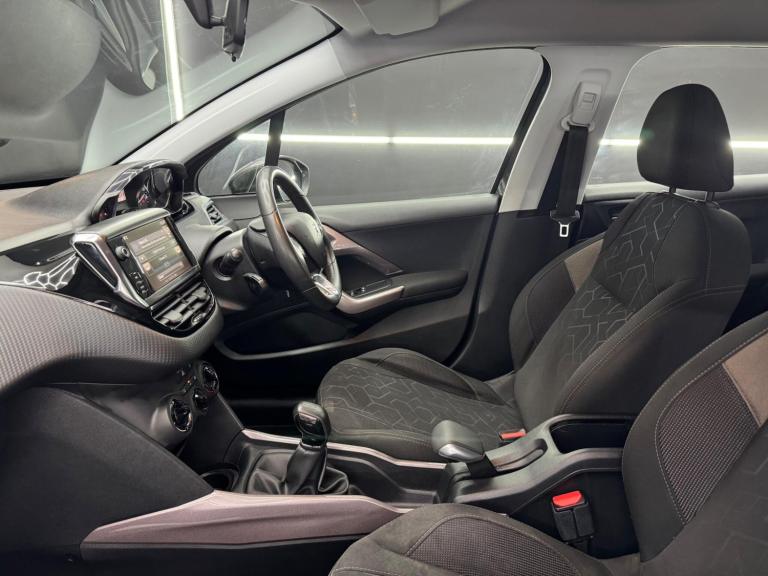 2016 Peugeot 2008 1.6 BlueHDi 100 Active 5dr [Non Start Stop] HATCHBACK DIESEL Manual