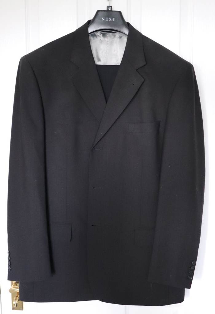Men's Next 3 Button Single Breasted Black Wool Suit 42R / 36R