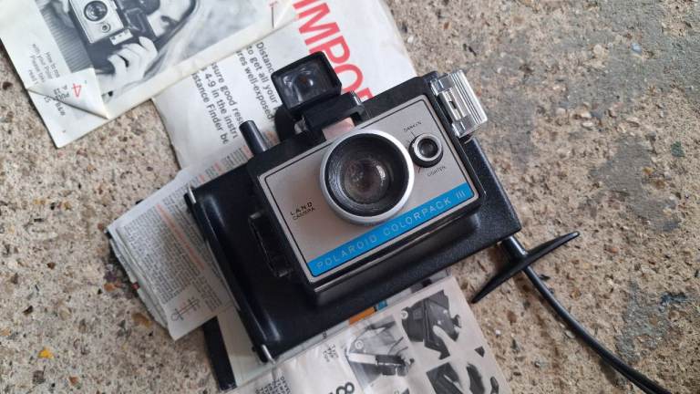Polaroid Camera Untested