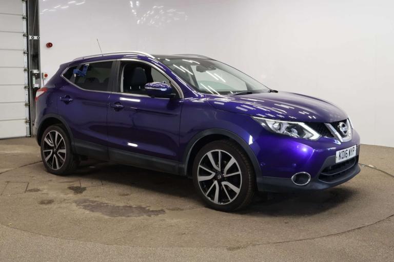 2016 Nissan Qashqai 1.6 Qashqai Tekna dCi 4x4 4WD 5dr SUV Diesel Manual