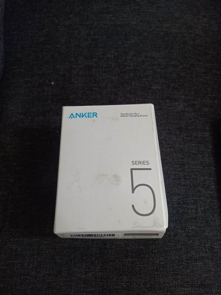 Anker nano 3 47w white charger