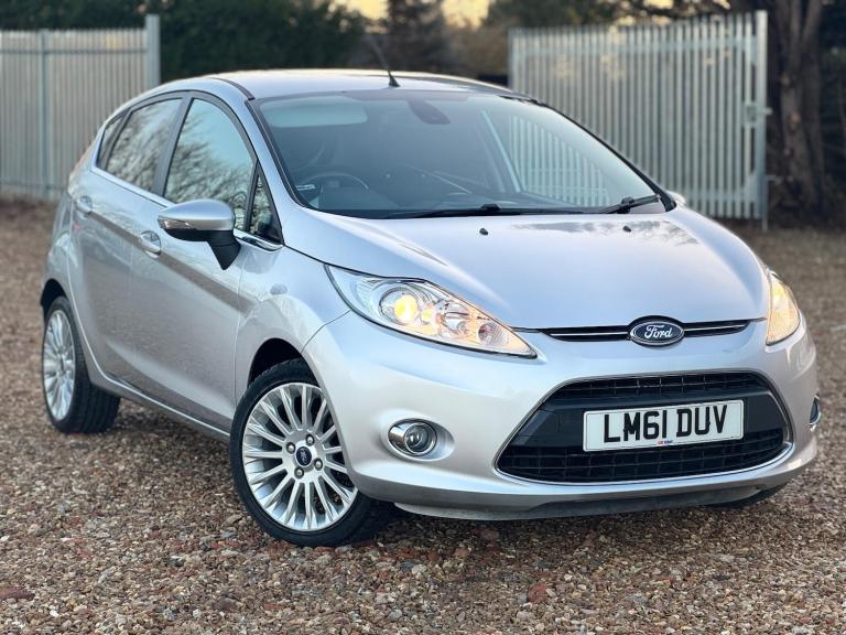 2011 Ford Fiesta 1.4 Titanium 5dr HATCHBACK Petrol Automatic