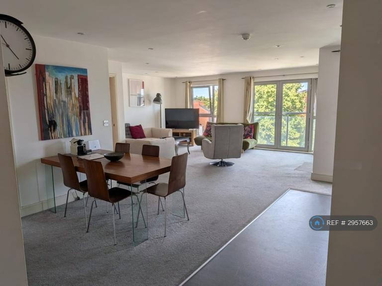 2 bedroom flat in Talbot Street, Nottingham, NG1 (2 bed) (#2957663)