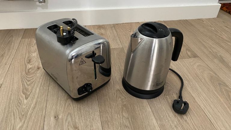 Russell hobbs toaster and kettle
