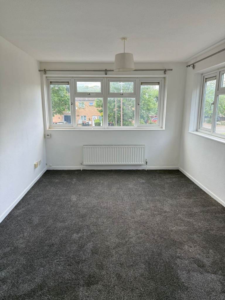Spacious and Cosy 1 Bed Flat available for Rent in - MK14 7BH