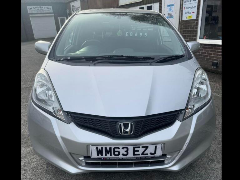 2013 Honda Jazz 1.4 i-VTEC ES Plus 5dr CVT HATCHBACK Petrol Automatic