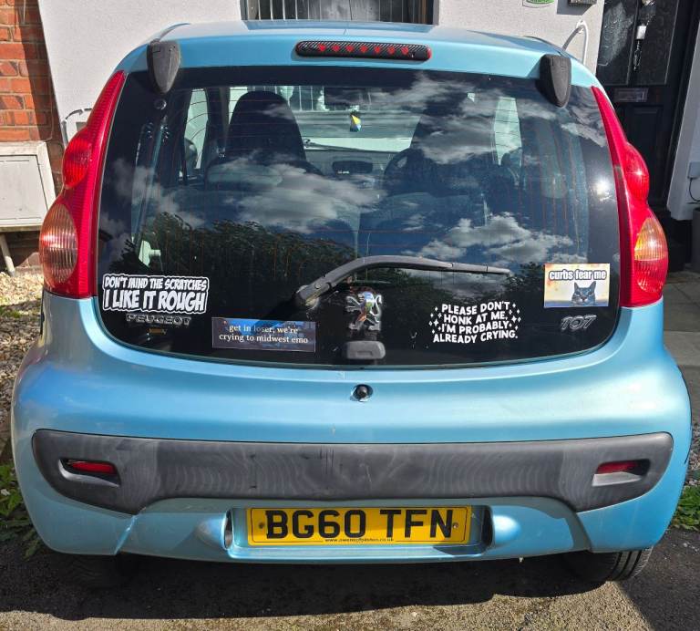 Peugeot, 107, Hatchback, 2010, Manual, 998 (cc), 3 doors
