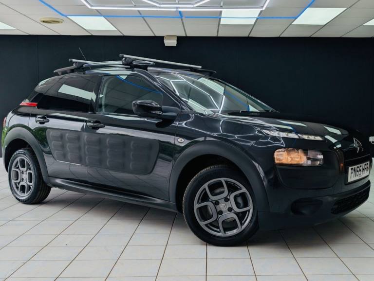 2015 Citroen C4 Cactus 1.6 BlueHDi Feel Hatchback 5dr Diesel Manual Euro 6 (s/s) (100 ps) Hatchba...