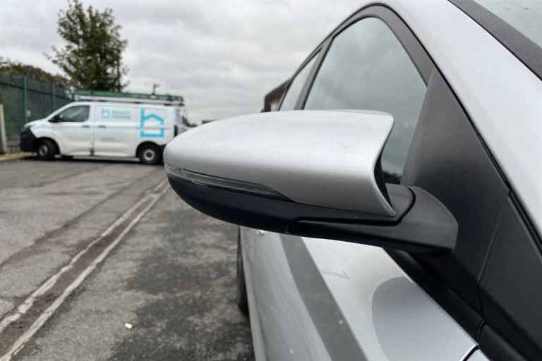 2022 Hyundai i20 1.0 T-GDi MHEV SE Connect Hatchback 5dr Petrol Hybrid DCT Euro 6 (s/s) (100 Hatc...