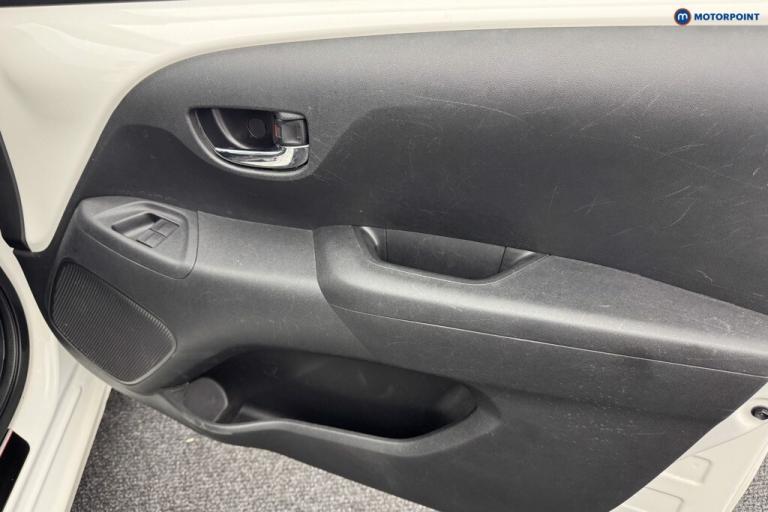 2019 Toyota AYGO 1.0 VVT-i X-Trend 5dr x-shift HATCHBACK PETROL Automatic