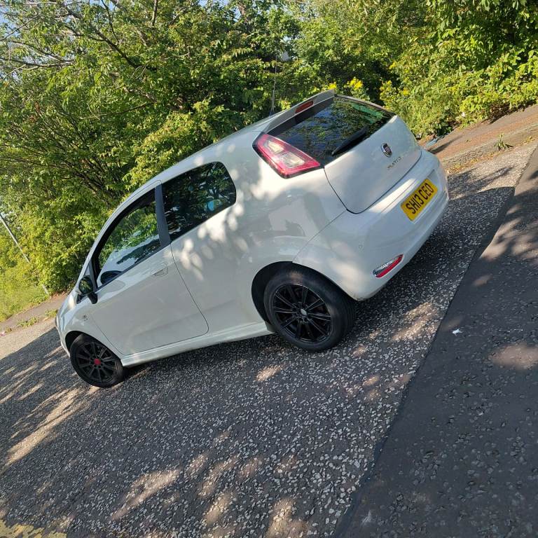 Fiat, PUNTO, Hatchback, 2013, Manual, 1368 (cc), 3 doors