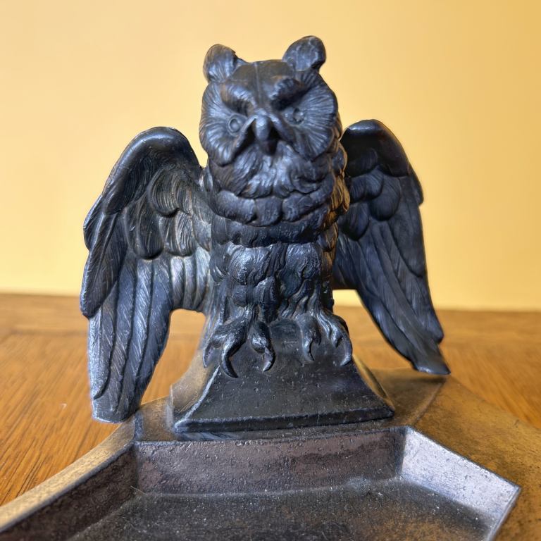 Vintage Harry Potter Style Owl Desk Tidy
