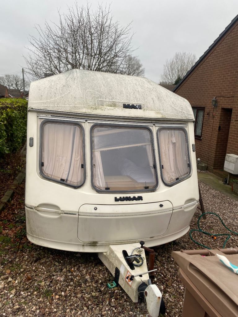 4 berth lunar clubman 390