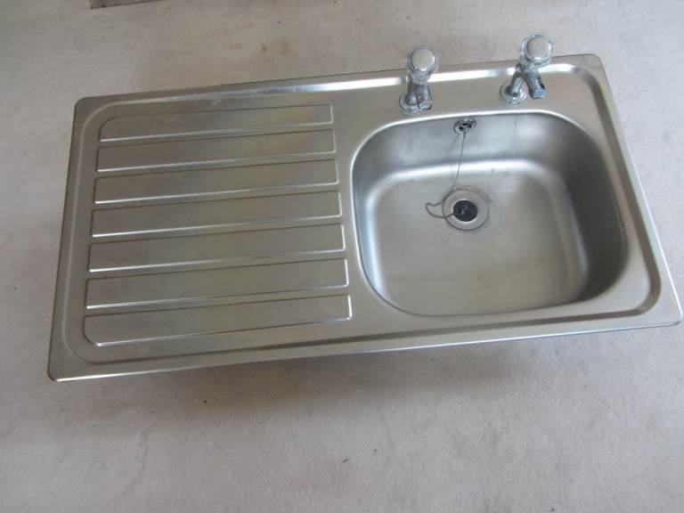 Stainless Steel Kitchen Sink with Taps – Good Condition